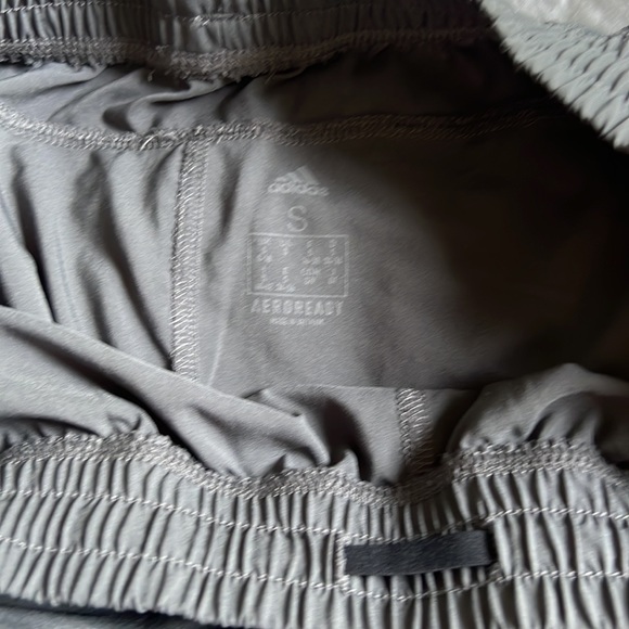 Adidas size S aeroready shorts - Picture 4 of 5
